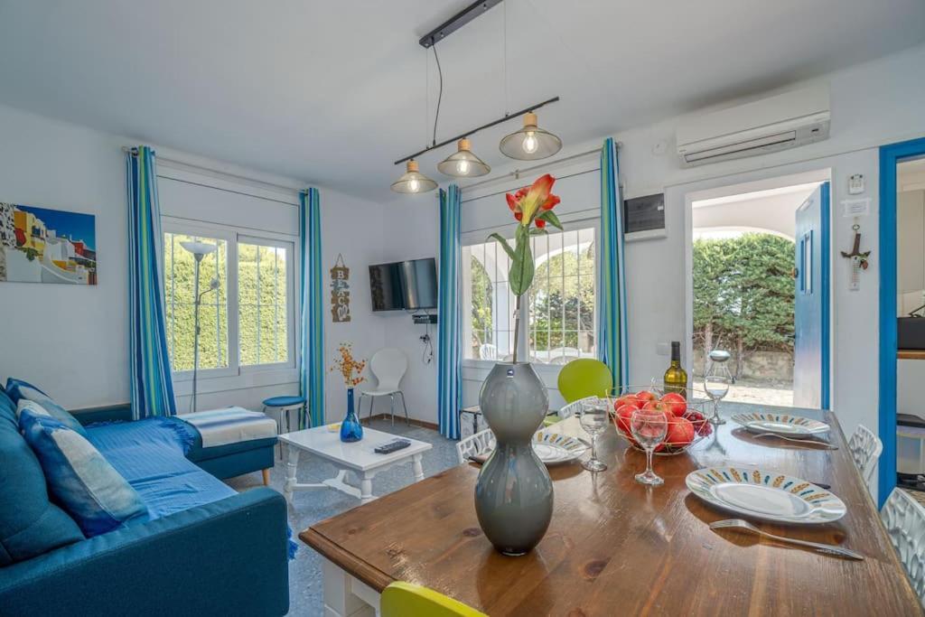 Mb1-House With Big Garden ,Swimming-Pool, & Barbacue In Roses别墅 外观 照片
